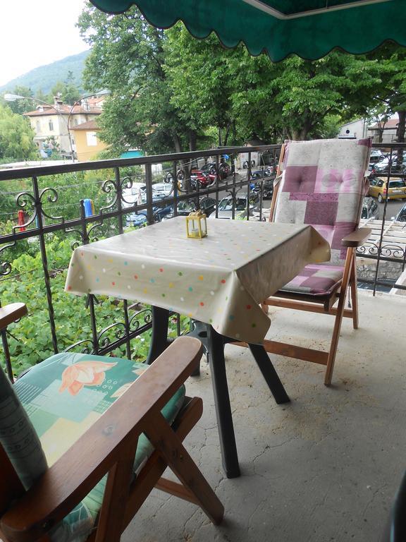 Guesthouse Kuca Na Sterne 로브란 객실 사진